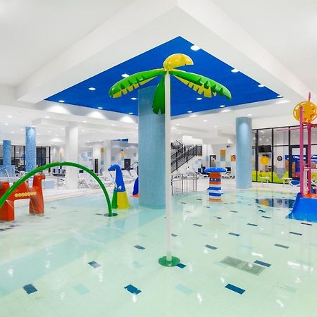 Ada Adica Prenociste Sport Wellness Centar - Bazeni 호스텔 외부 사진